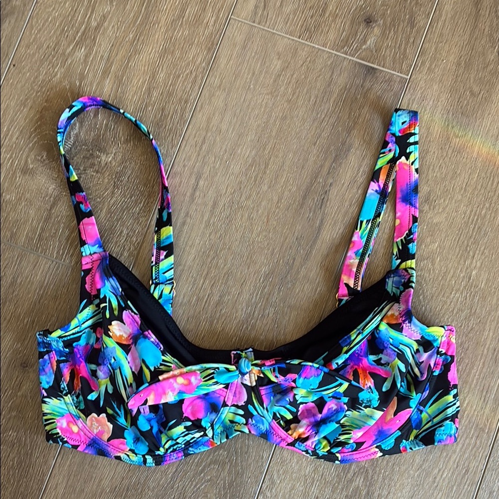 Floral Multicolor Women's swim top